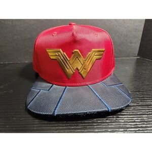 Wonder Woman Snapback‎ Hat Cap NWOT Chrome weld logo ballistic style nylon DC